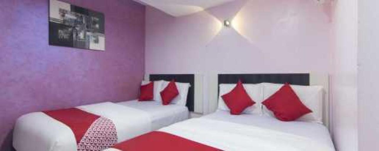 Hotel Sunsurya Кланг Экстерьер фото