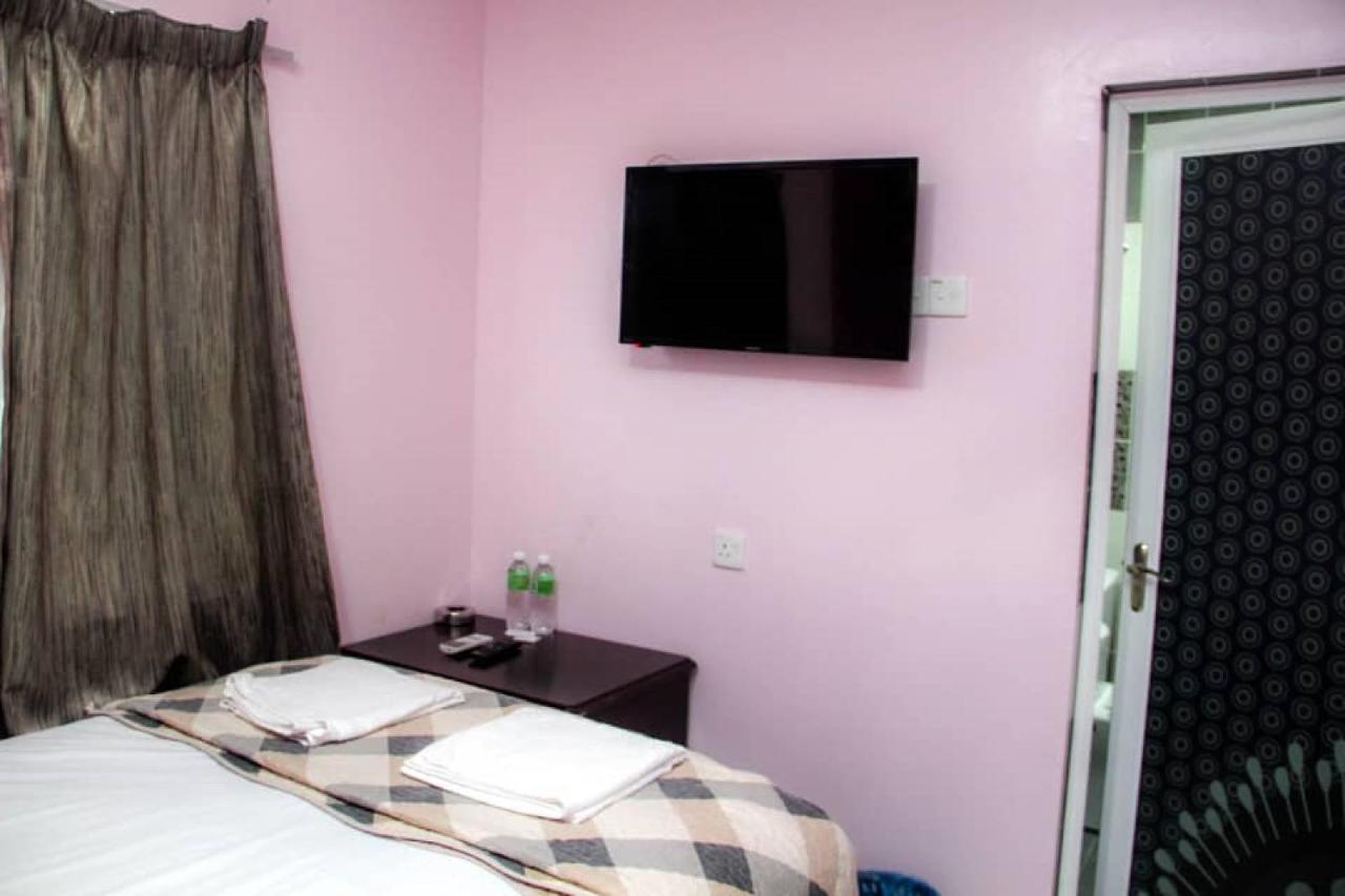 Hotel Sunsurya Кланг Экстерьер фото