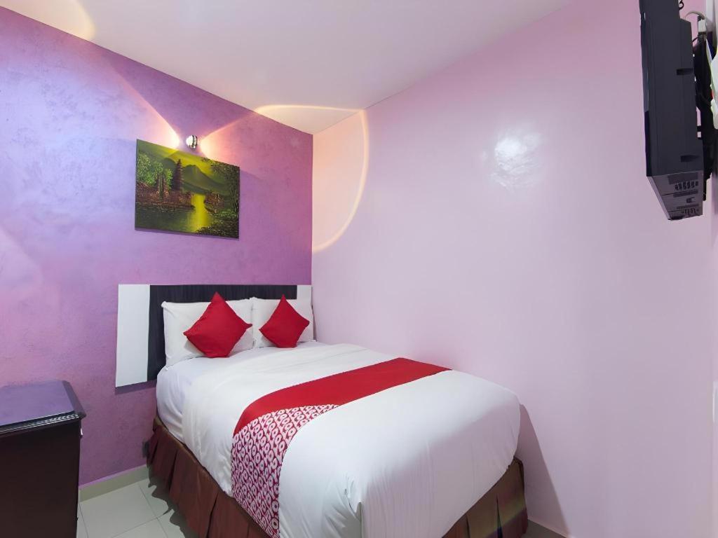 Hotel Sunsurya Кланг Экстерьер фото